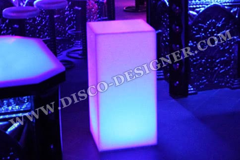 LED STŮL "BOX" - podsvícený RGB DMX - nepodsvícený